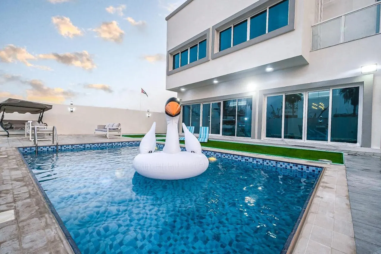 Luxury Modern White Villa On Island 9,500 Sqft Dubai