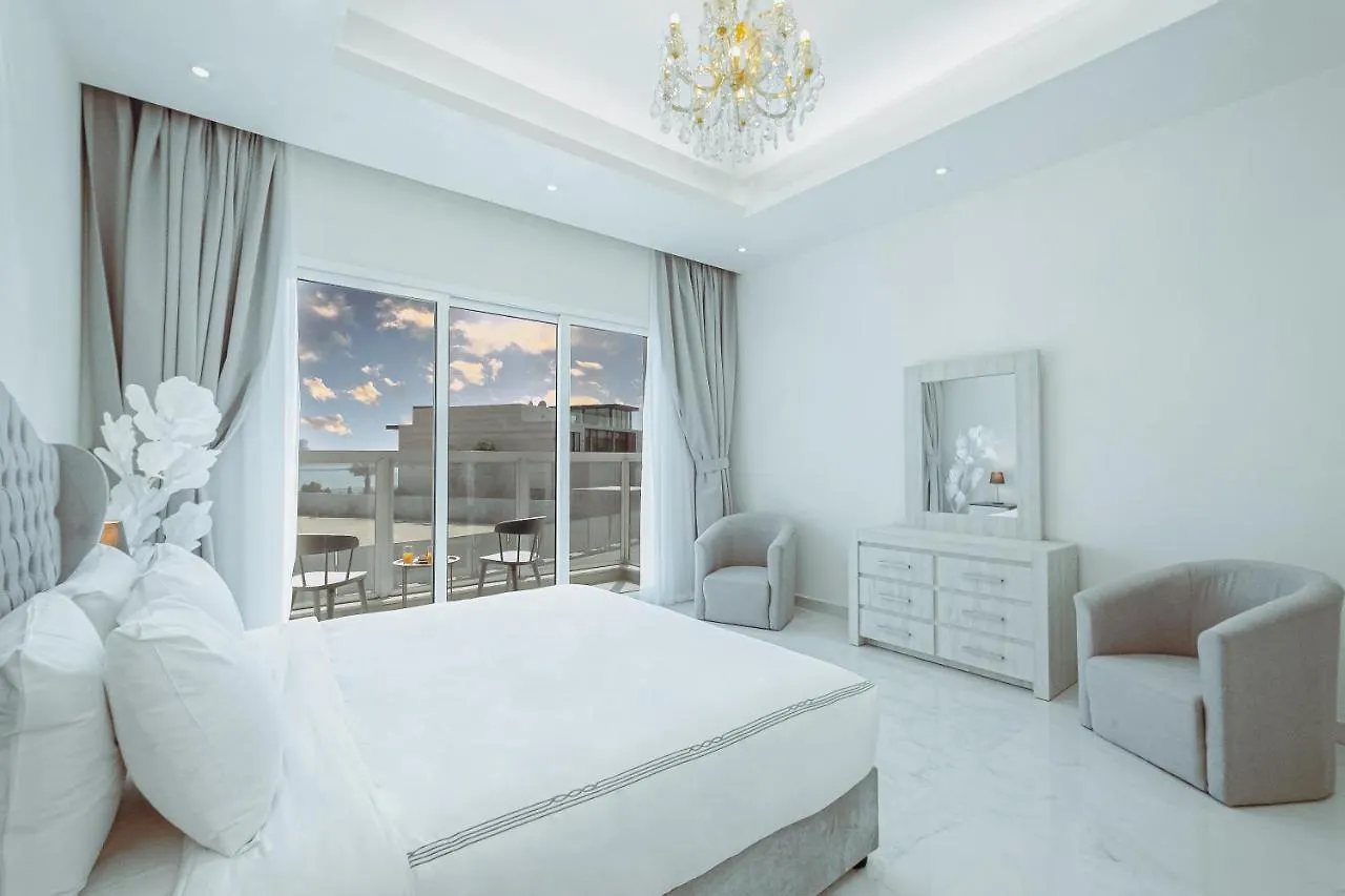 Luxury Modern White Villa On Island 9,500 Sqft Dubai 0*,  Emirati Arabi Uniti
